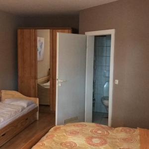 Single Room with Garden View