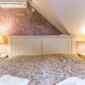 Two-Bedroom Suite with Terrace - Attic