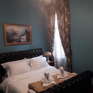 Deluxe Double Room with Extra Bed
