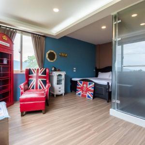 King Room with Garden View