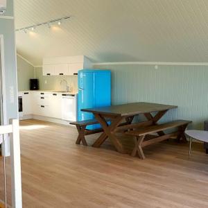 Four-Bedroom Apartment - Split Level