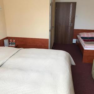 Triple Room with Shower