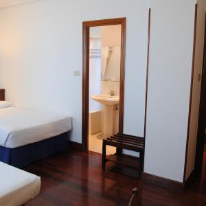 Double or Twin Room with Extra Bed (3 Adults)