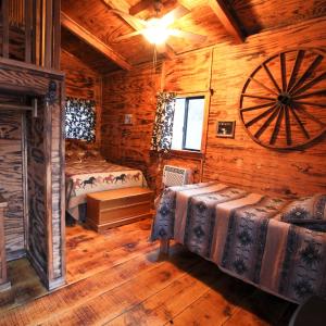 Medium Cottage