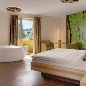 Suite with Balcony