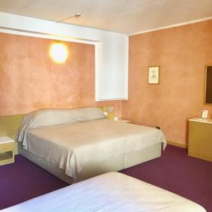 Triple Room with Garden View