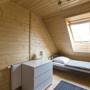 Two-Bedroom Chalet - Free Parking