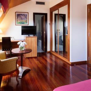 Double Room Attic with parking included