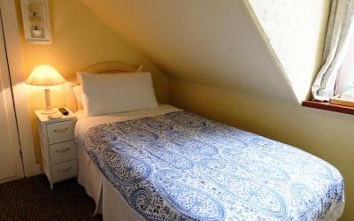 Single Room with Garden View