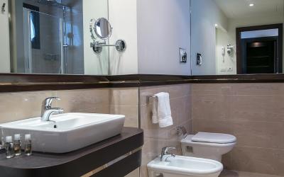 Camera Classic Matrimoniale/Doppia con Letti Singoli 