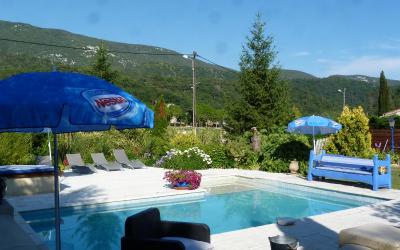 Chambre Double - Vue sur Piscine