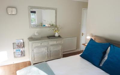 Deluxe Double Room with Shower