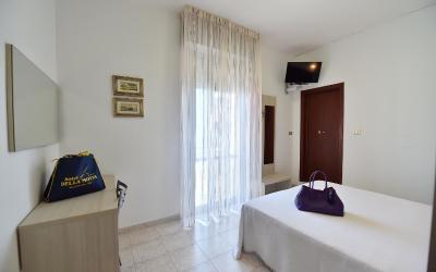 Camera Standard Matrimoniale/Doppia con Letti Singoli