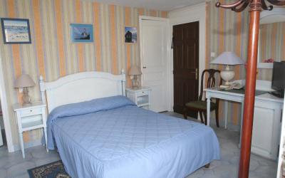 Chambre Double - Rez-de-Chaussu00e9e