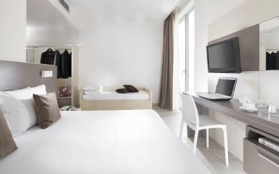 Camera Deluxe Matrimoniale/Doppia con Letti Singoli Uso Singola