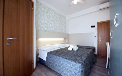 Camera Deluxe Matrimoniale/Doppia con Letti Singoli con Balcone