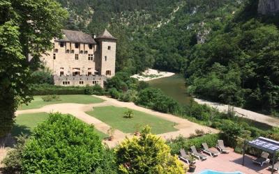 Suite Junior avec Terrasse (Maison de Martineu00a0-u00a0Annexe du Chu00e2teau) Suite Junior avec Terrasse (Maison de Martineu00a0-u00a0Annexe du Chu00e2teau)