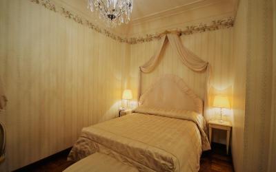  Camera Matrimoniale con Vasca Idromassaggio