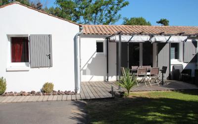 Villa 3 Chambres avec Piscine (6 Adultes)