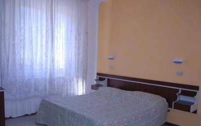 Camera Standard Matrimoniale/Doppia con Letti Singoli