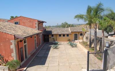 Camera Matrimoniale/Doppia con Letti Singoli