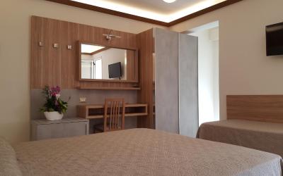 Camera Quadrupla Comfort 