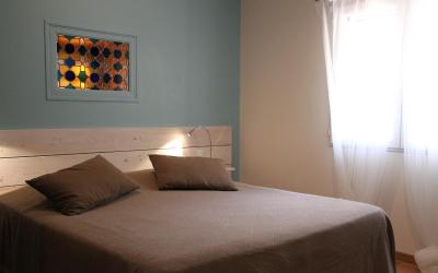 Chambre Lit King-Size (2 Adultes)