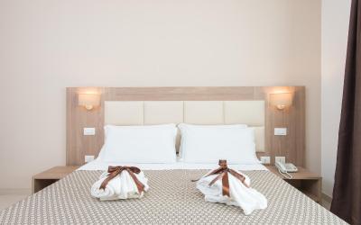 Camera Matrimoniale/Doppia con Letti Singoli