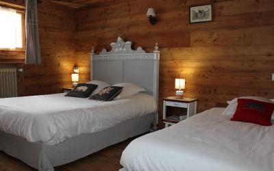 Chambre Triple - Vue sur Jardin Chambre Triple - Vue sur Jardin