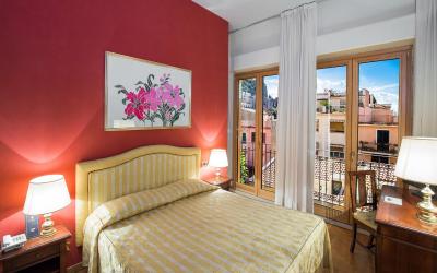 Camera Classic Matrimoniale o Doppia con Letti Singoli con Balcone