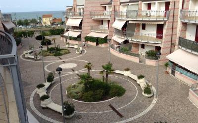 Appartamento con 2 Camere da Letto e Vista Mare 