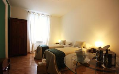 Camera Matrimoniale/Doppia con Letti Singoli