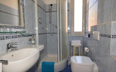 Camera Matrimoniale/Doppia con Letti Singoli