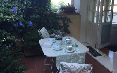 Camera Matrimoniale/Doppia con Letti Singoli con Bagno Privato Esterno