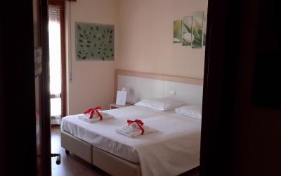 Camera Matrimoniale Deluxe con Vista Giardino e Bagno Privato