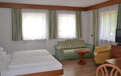 Camera Matrimoniale Superior