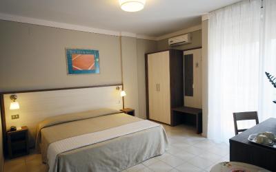 Camera Superior Matrimoniale/Doppia con Letti Singoli 