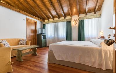 Camera Matrimoniale/Doppia con Letti Singoli