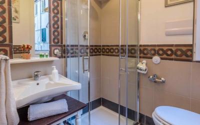 Camera Singola con Bagno Privato