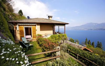 Appartamento con 2 Camere da Letto e Vista Lago Appartamento con 2 Camere da Letto e Vista Lago
