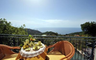 Appartamento con Vista Mare Appartamento con Vista Mare