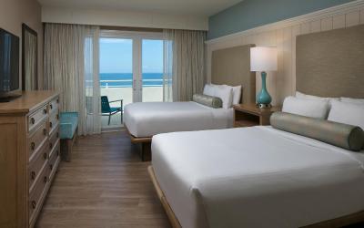 Deluxe Two-Bedroom Suite with Gulf View