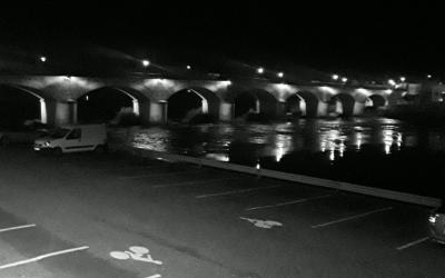 Chambre Double Deluxe (2 Adultes + 1 Enfant) Chambre Double Deluxe (2 Adultes + 1 Enfant)