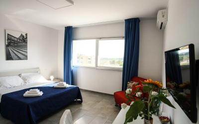 Camera Tripla Deluxe 