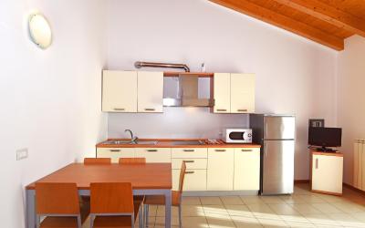 Appartamento con 1 Camera da Letto, Balcone e Vista Mare