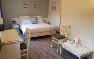 Chambre Lit Queen-Size Deluxe