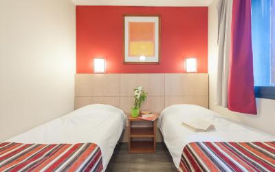 Appartement 1 Chambre avec Balcon ou Terrasse (4 Personnes) Appartement 1 Chambre avec Balcon ou Terrasse (4 Personnes)