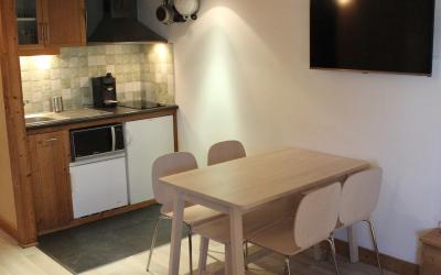 Studio (4u00a0Adultes) Studio (4u00a0Adultes)