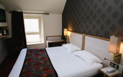 Chambre Double Confort avec Baignoire  Chambre Double Confort avec Baignoire