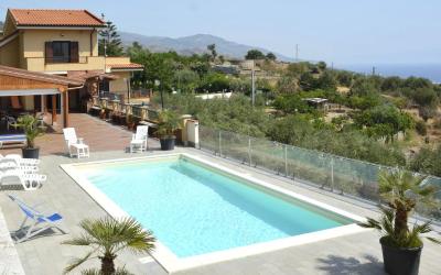 Villa con Piscina Privata 